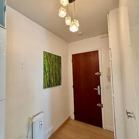 Apartment Motte Picquet Violet